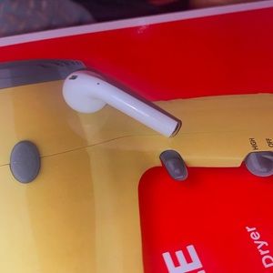 Right AirPod for AirPod Generation 2 (Fair Condition)